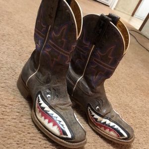 Tin Haul Maneater Boots